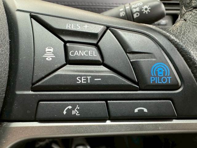 セレナ□ハイウェイスターV 内装他