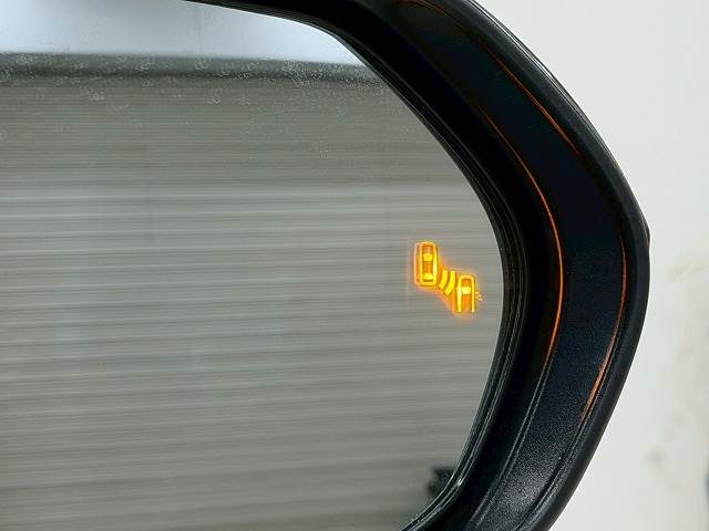 ヤリスクロスZ 内装他