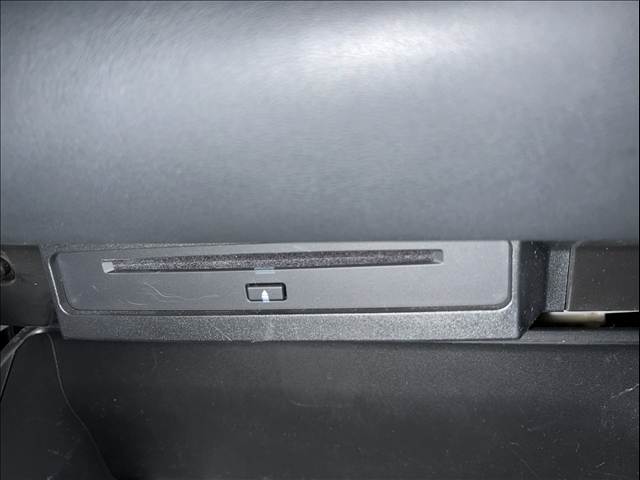 トヨタ&nbsp;ヴォクシーハイブリッドの画像7