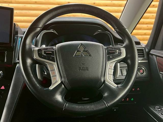 三菱&nbsp;デリカD5の画像13