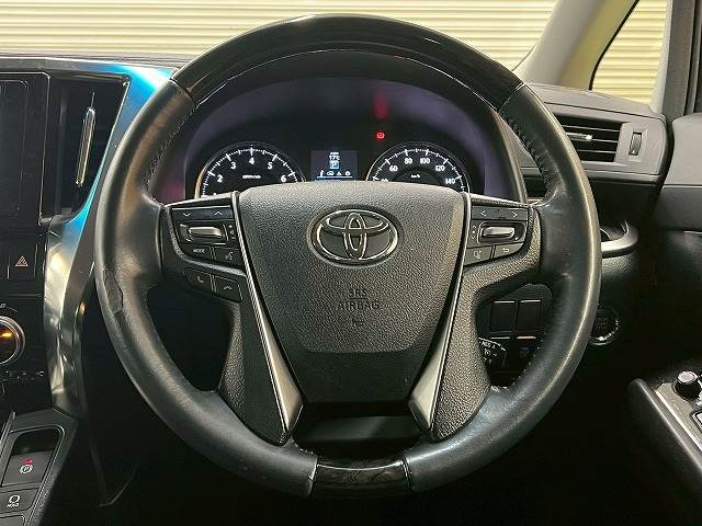 トヨタ&nbsp;ヴェルファイアの画像13