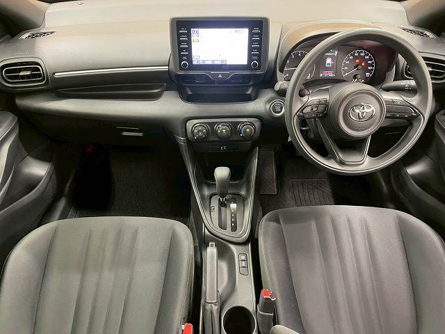 トヨタ&nbsp;ヤリスの画像3