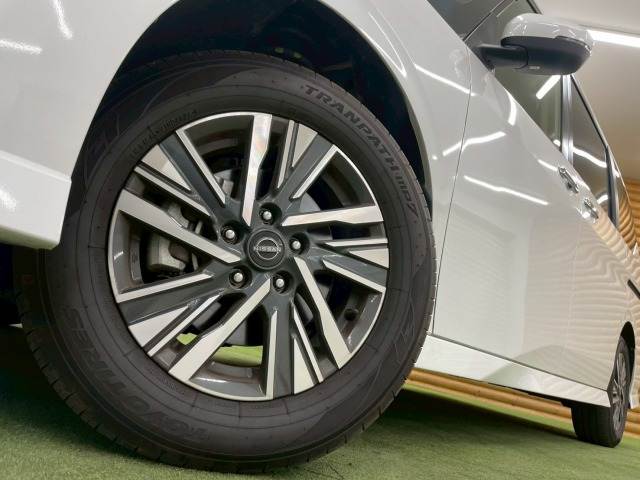 日産&nbsp;セレナの画像13