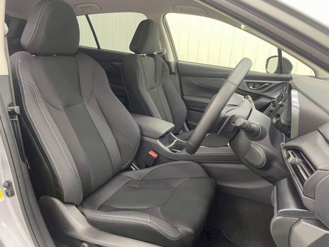 スバル&nbsp;レヴォーグの画像9