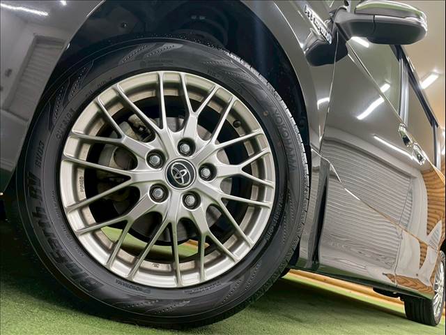 トヨタ ヴォクシーハイブリッドの画像11