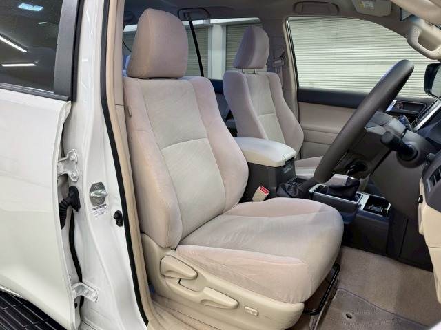 トヨタ ランドクルーザープラドの画像9