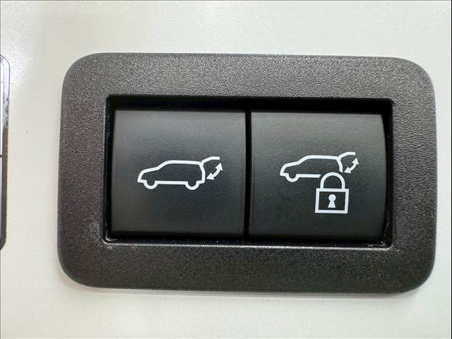 トヨタ&nbsp;カローラクロスの画像14