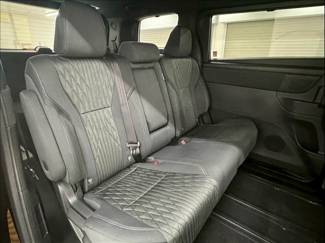 トヨタ&nbsp;アルファードハイブリッドの画像10