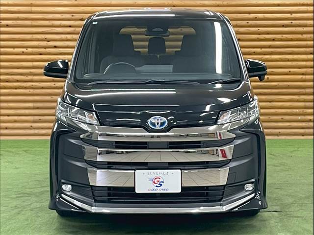 トヨタ ノアハイブリッドの画像17