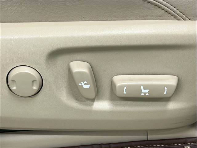 トヨタ&nbsp;ランドクルーザープラドの画像13