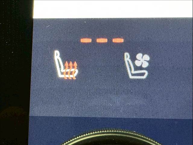 トヨタ アルファードハイブリッドの画像7