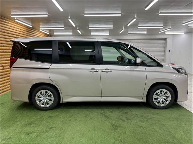 トヨタ&nbsp;ノアの画像18