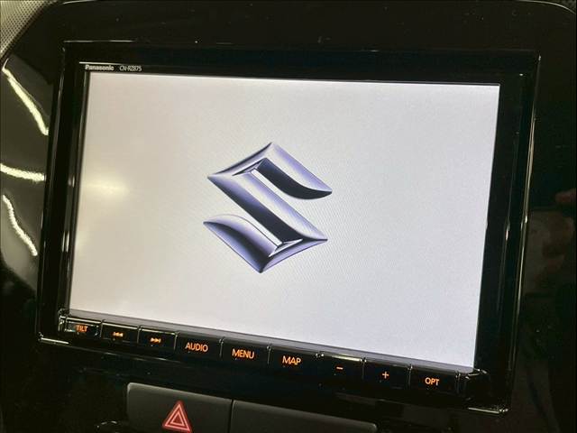 エスクードハイブリッド 内装他