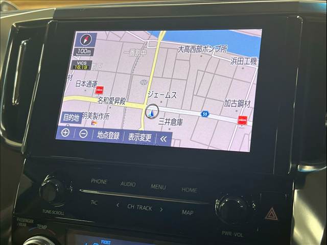 トヨタ アルファードの画像4