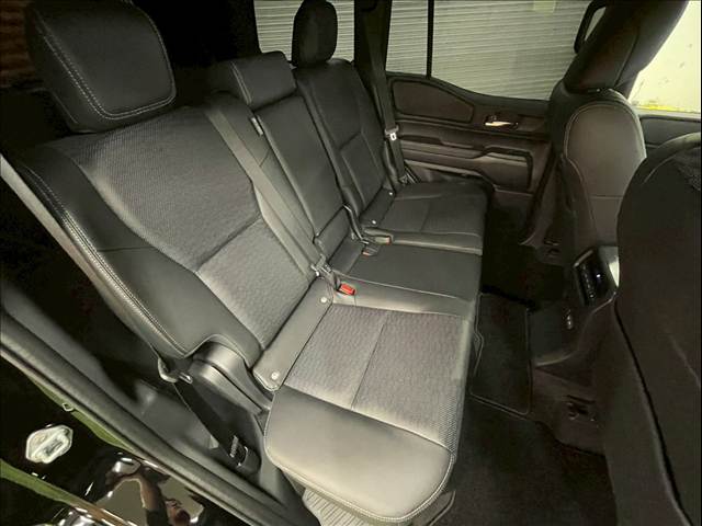 ランドクルーザー250ＶＸ　ＡｐｐｌｅＣａｒＰｌａｙ／丸目／デジタルミラー／サンルーフ／電動リアゲート／シートヒーター／シートクーラー／ブラインドスポットモニター／ステアリングヒーター／パワーシート／ルーフレール 内装他