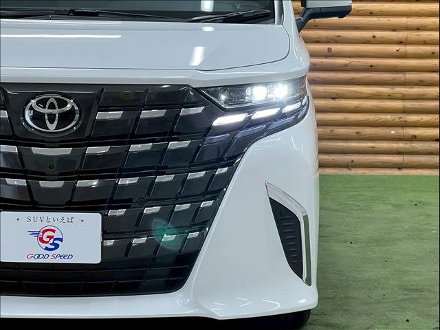 トヨタ アルファードハイブリッドの画像19