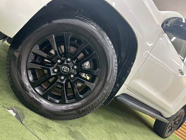 トヨタ&nbsp;ランドクルーザープラドの画像20