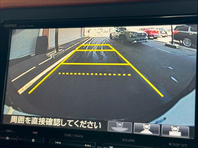 ヴェゼルハイブリッドハイブリッドZ 純正ナビ/クルーズコントロール/シートヒーター/LEDヘッドライト/バックカメラ/ETC/パドルシフト/電動パーキングブレーキ/ブレーキホールド/ルーフレール/スマートキー/プッシュスタート 内装他