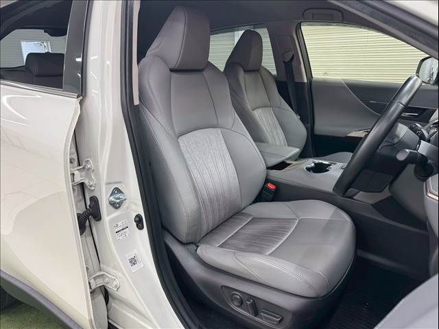 ハリアーハイブリッドZ グレー内装/全方位カメラ/AppleCarPlay/ブラインドスポットモニター/JBLスピーカー/ヘッドアップディスプレイ/電動リアゲート/デジタルインナーミラー/パワーシート/スマートキー 内装他