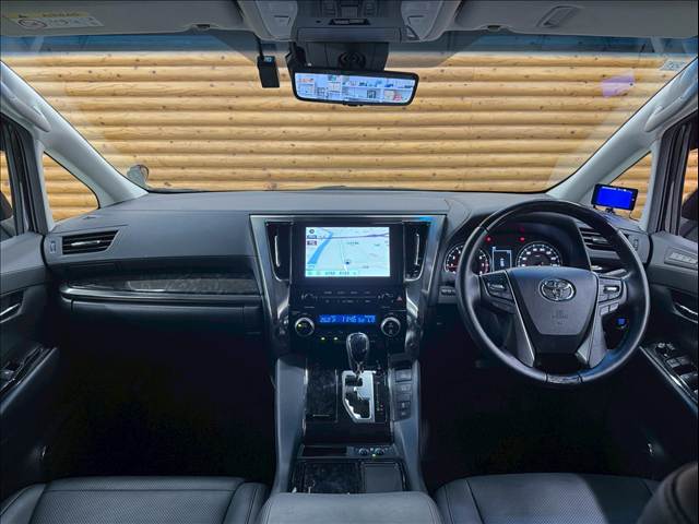 アルファードS“C パッケージ” モデリスタエアロ/AppleCarPlay/電動リアゲート/純正ナビ/レーダークルーズコントロール/デジタルインナーミラー/シートヒーター/シートクーラー/BSM/衝突軽減ブレーキ/レーンキープ 内装他