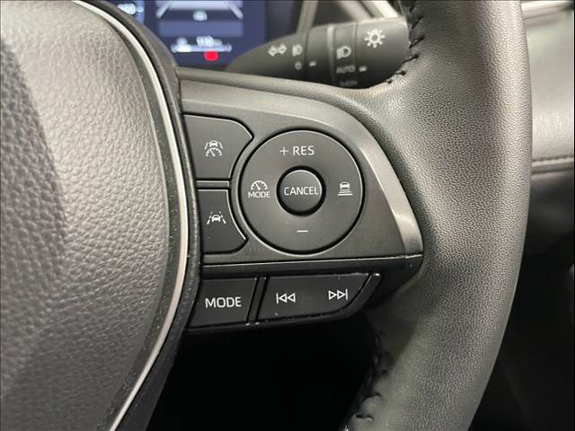 カローラクロスハイブリッド Z AppleCarPlay/モデリスタエアロ/シートH/コーナーセンサー/フルセグTV/パワーシート/電動リアゲート/レーダークルーズコントロール/スマートキー/プッシュスタート/バックカメラ 内装他
