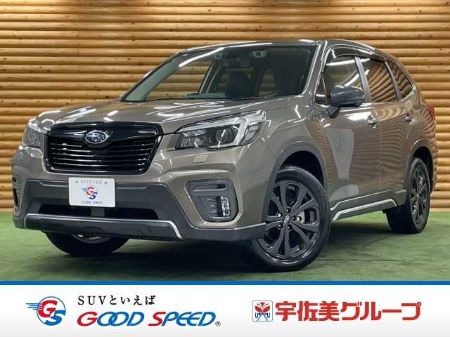 スバルフォレスタースポーツ　サンルーフ／シートヒーター／デジタルミラー／電動リアゲート／ステアリングヒーター／バックカメラ／サイドカメラ／レーンキープアシスト／衝突軽減ブレーキ／レーダークルーズコントロール／スマートキー