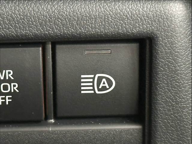 トヨタ アルファードハイブリッドの画像8