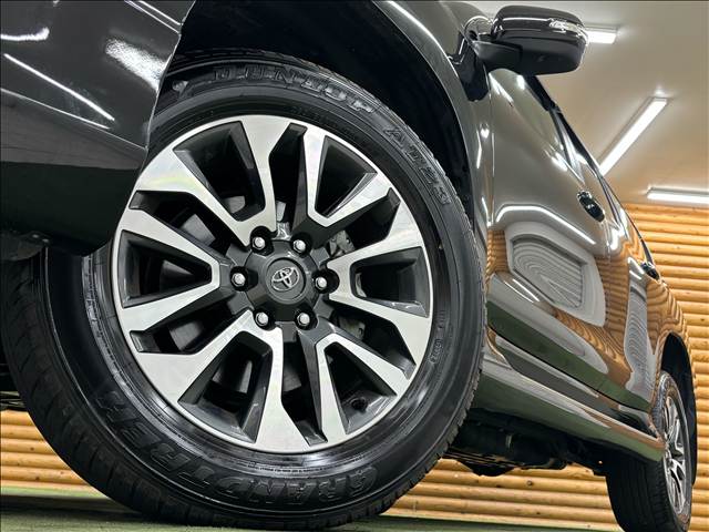 トヨタ ランドクルーザープラドの画像19