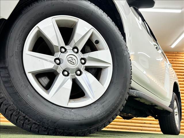 トヨタ ランドクルーザープラドの画像19