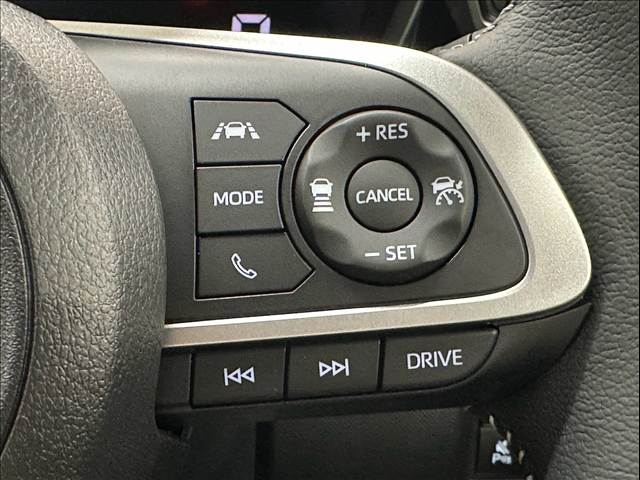 ライズZ 登録済み未使用/AppleCarPlay/全周囲カメラ/シートヒーター/レーダークルーズコントロール/コーナーセンサー/電動パーキングブレーキ/ブレーキホールド/レーンキープアシスト/衝突軽減ブレーキ 内装他