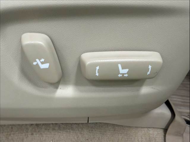 トヨタ ランドクルーザープラドの画像8