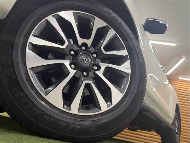 トヨタ ランドクルーザープラドの画像19
