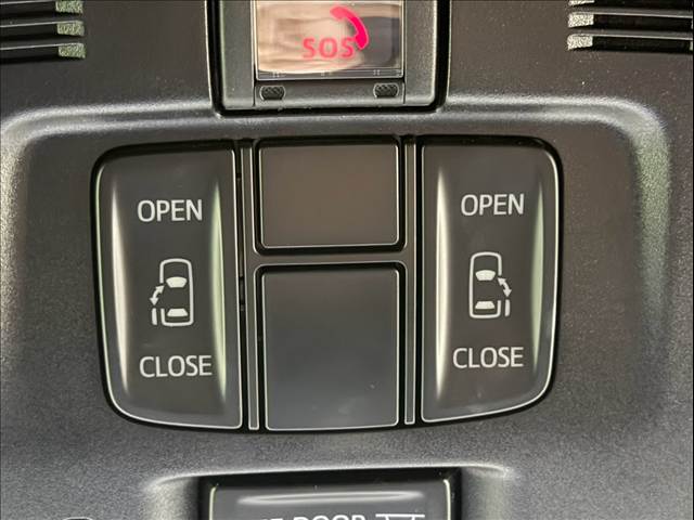 トヨタ アルファードの画像8