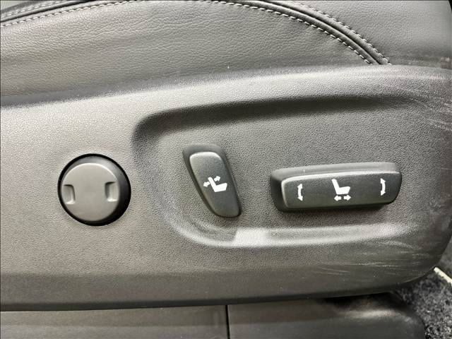 トヨタ&nbsp;ランドクルーザープラドの画像6
