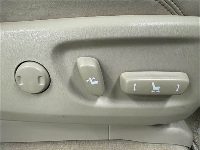 トヨタ&nbsp;ランドクルーザープラドの画像7