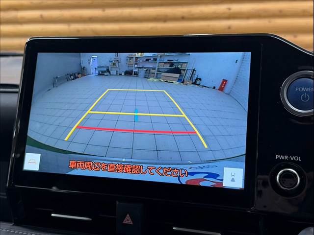 ノアハイブリッドZ 内装他