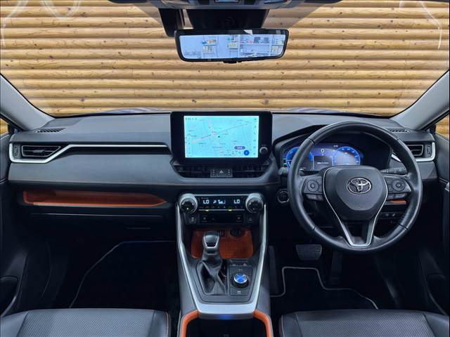 トヨタRAV4□HYBRID Adventure 内装他