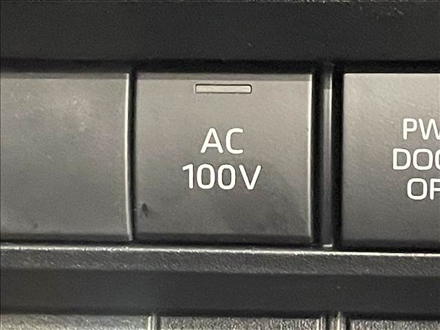 トヨタ&nbsp;ヴォクシーハイブリッドの画像10