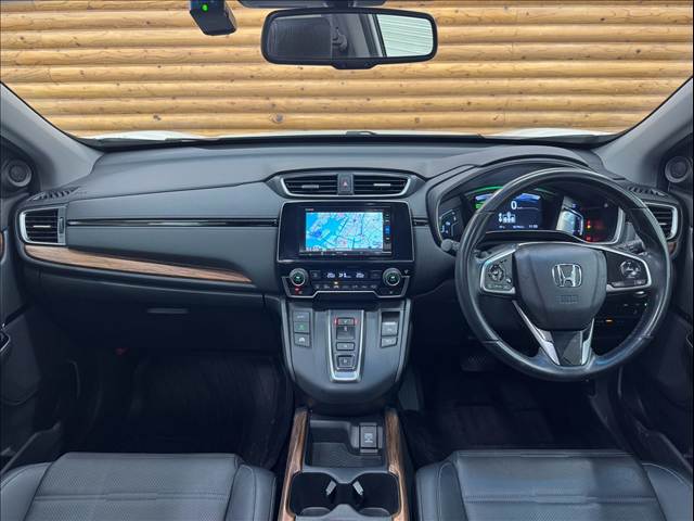 ホンダCR-VEX・マスターピース サンルーフ/AppleCarPlay/電動リアゲート/ブラインドスポットモニター/シートヒーター/シートメモリ/パワーシート/ルーフレール/レーダークルーズコントロール/パドルシフト/ETC 内装他