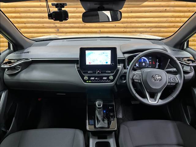 カローラクロスHYBRID S 内装他