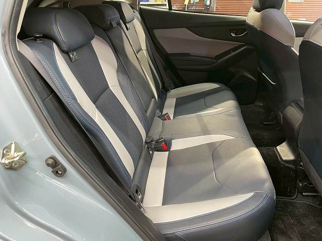 スバル XVハイブリッドの画像9