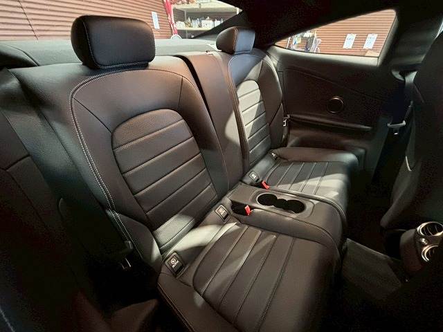 メルセデス・ベンツ C-CLASS Coupeの画像9