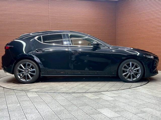 マツダ MAZDA3 FASTBACKの画像18