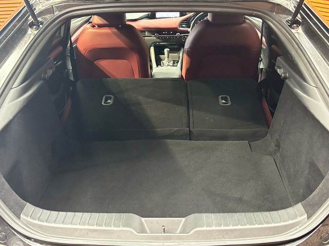 マツダ MAZDA3 FASTBACKの画像20