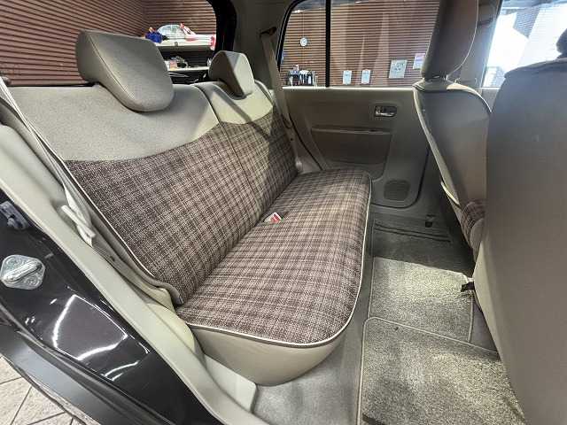 スズキ アルトラパンの画像9