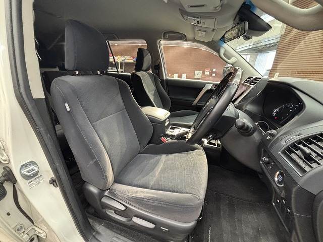 トヨタ ランドクルーザープラドの画像7