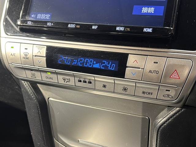 トヨタ ランドクルーザープラドの画像12
