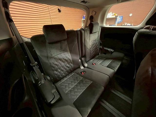 トヨタ アルファードの画像9