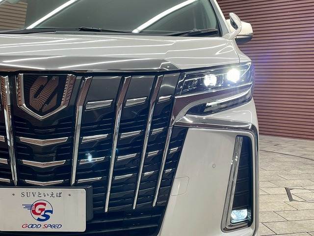 トヨタ アルファードの画像10