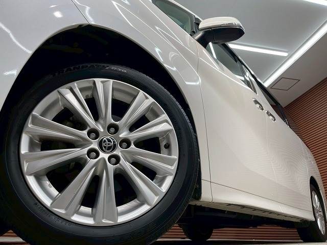 トヨタ アルファードの画像11